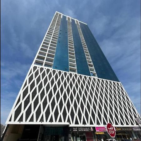 Oasis Tower Family Apartment 3004 Ajman Ngoại thất bức ảnh